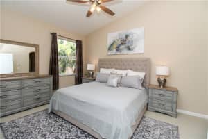 6657 Alden Woods Cir 201, Naples