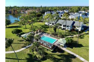 2990 Kings Lake Blvd 2990, Naples 2990 Kings Lake Blvd 2990, Naples