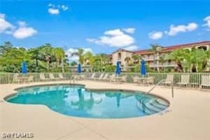 2730 Cypress Trace Cir 2826, Naples