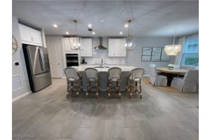 4676 Arboretum Cir 101, Naples