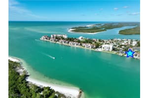 28 Pelican St W, Naples