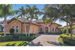 7352 Lantana Way, Naples