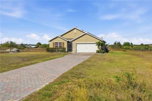 4121 68th Ave Ne, Naples 4121 68th Ave Ne, Naples