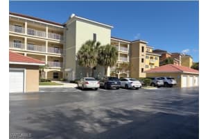 4520 Botanical Place Cir 403, Naples