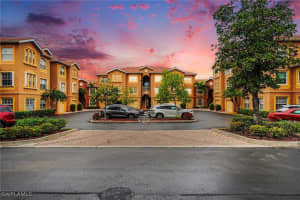 15585 Ocean Walk Cir 209, Fort Myers