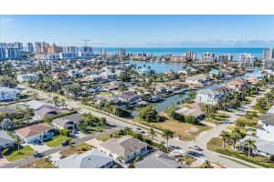 507 99th Ave N, Naples