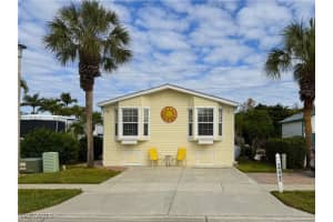 1631 Diamond Lake Cir, Naples