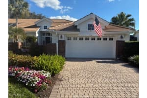 742 Glendevon Dr, Naples