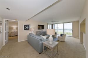 5550 Heron Point Dr 802, Naples