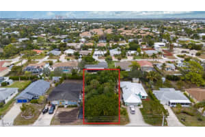 63 9th St, Bonita Springs