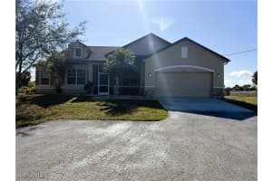 1280 12th Ave Ne, Naples