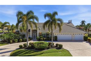 2544 Se 23rd Pl, Cape Coral