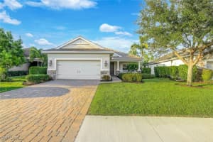 3529 Canopy Cir, Naples