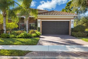 13315 Silktail Dr, Naples