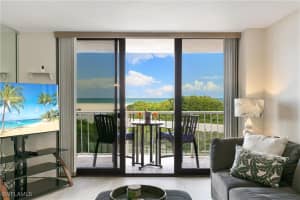 380 Seaview Ct 405, Marco Island