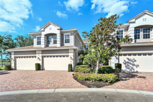 4722 Stratford Ct 1901, Naples