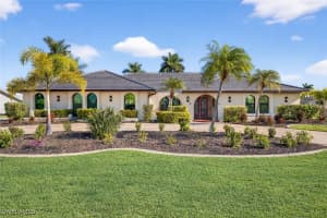 1911 Se 44th St, Cape Coral
