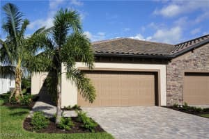 9183 Woodhurst Dr, Naples