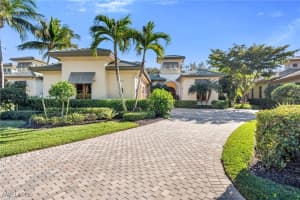 28724 La Caille Dr, Naples