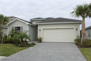 2261 Avocado Ln, Naples