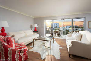 1200 Gulf Shore Blvd N 503, Naples