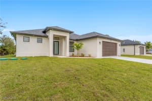 715 Theodore Vail St E, Lehigh Acres