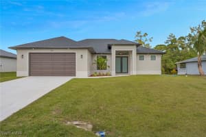 717 Theodore Vail St E, Lehigh Acres