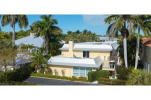 255 2nd Ave S 6, Naples
