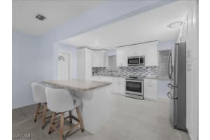 77 Glenmont Dr W, North Fort Myers 77 Glenmont Dr W, North Fort Myers