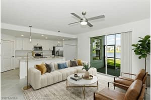 5433 Double Eagle Cir 2914, Ave Maria