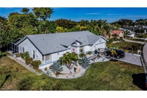 22690 Island Lakes Dr, Estero