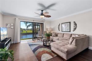 822 Sw 48th Ter 102, Cape Coral