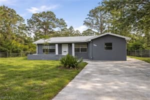 852 Ashland St E, Lehigh Acres