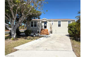 4750 Lantern Ln W, Estero