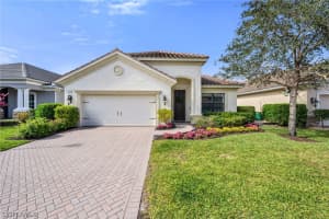 3634 Canopy Cir, Naples