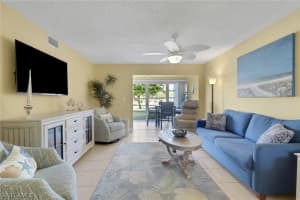 315 Saint Andrews Blvd C5, Naples