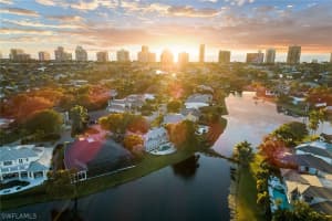 517 Devils Ln, Naples