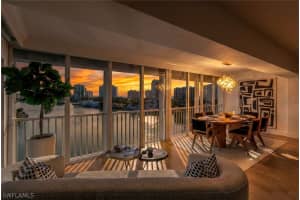 250 Park Shore Dr 801, Naples