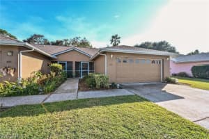 494 Saint Andrews Blvd 14, Naples 494 Saint Andrews Blvd 14, Naples
