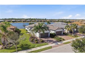 7733 Jacaranda Ln, Naples