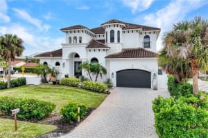 494 Seagull Ave, Naples