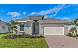 556 Spring Hill Lake Loop, Cape Coral