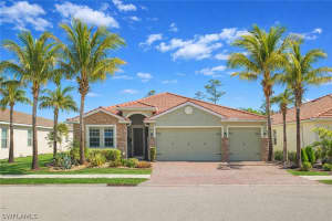 3161 Royal Gardens Ave, Fort Myers
