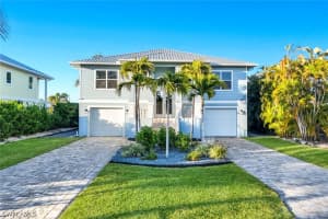 231 Sterling Ave, Fort Myers Beach
