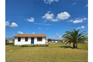 3820 20th St W, Lehigh Acres