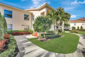 108 Siena Way 108, Naples