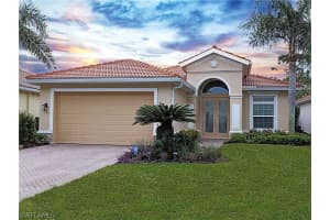 5758 Lago Villaggio Way, Naples