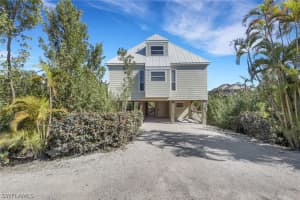 4452 Gulf Pines Dr, Sanibel