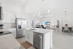 2522 Nw 1st Ter, Cape Coral