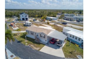 123 Cortez Way, Fort Myers Beach